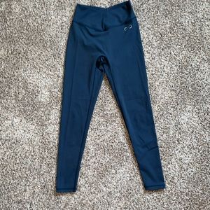 Curves N Combatboots Executive Booty Scrunch